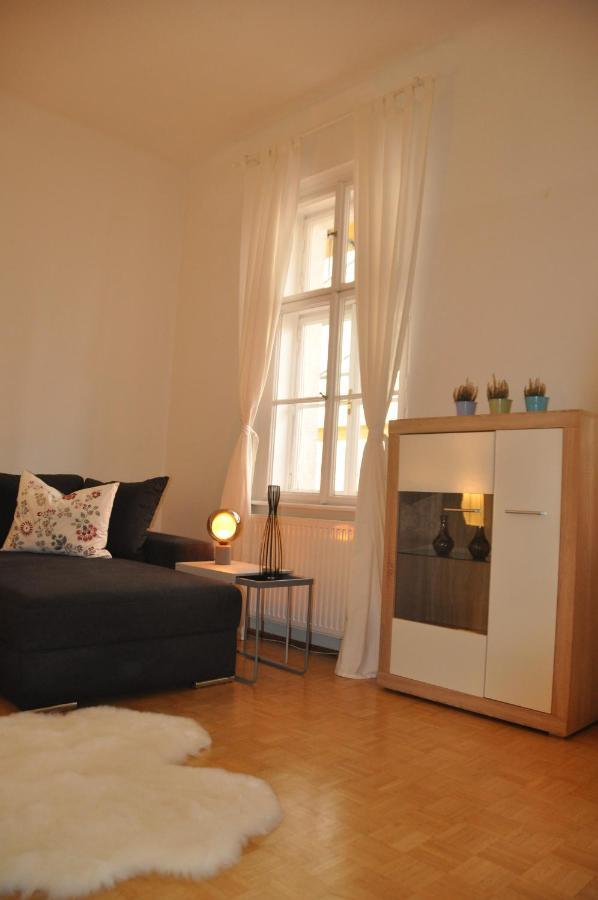Wunderschone Altbauwohnung In Zentraler Lage Wien Zewnętrze zdjęcie
