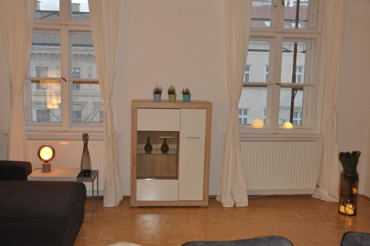 Wunderschone Altbauwohnung In Zentraler Lage Wien Zewnętrze zdjęcie